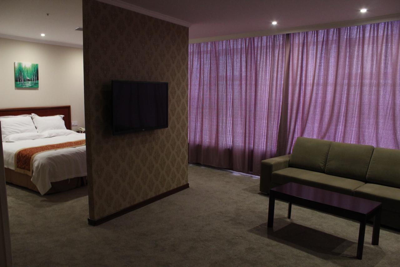 Greentree Inn Shanghai Jiading The South Of F1 Circuit Fangtai Hardware Market Express Hotel Exterior foto